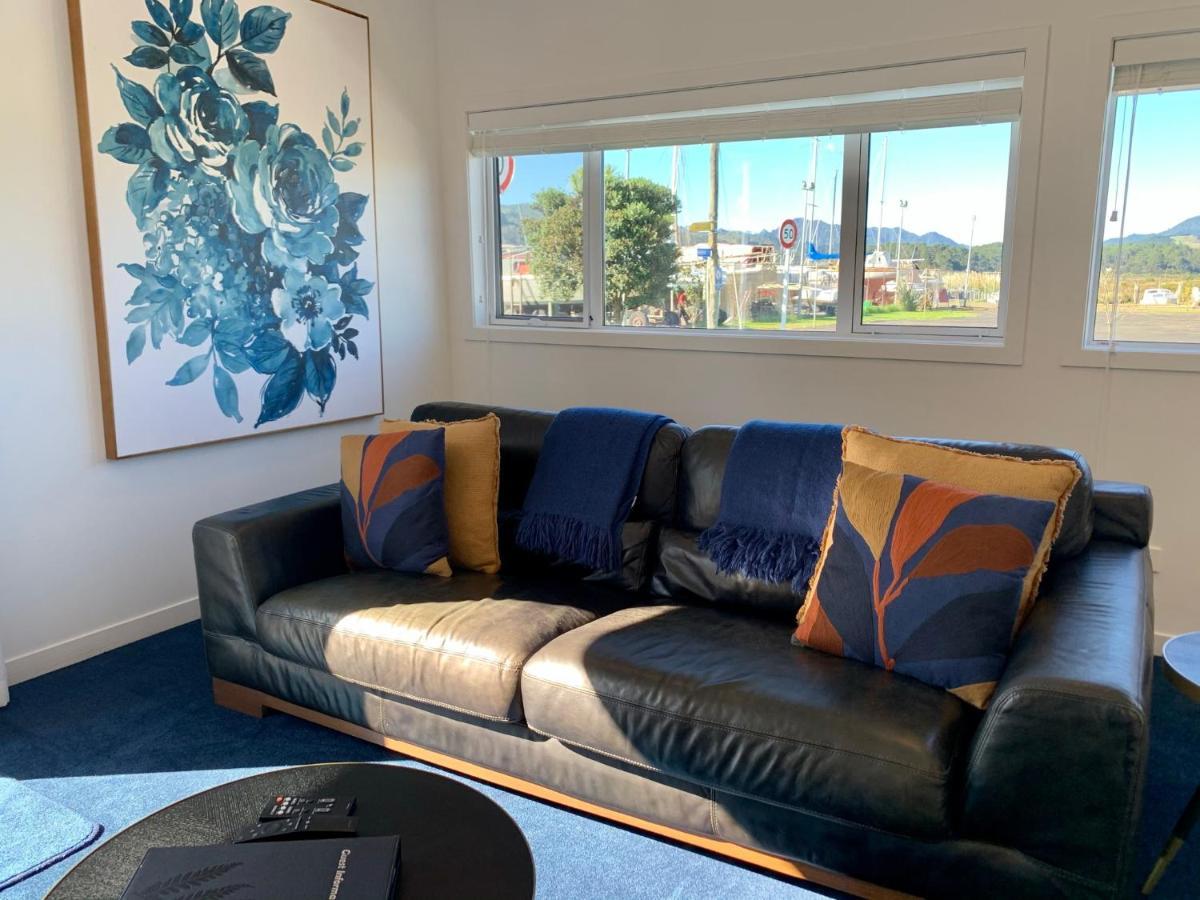 Coromandel Town Harbourside Cottage Luxury Accommodation Экстерьер фото
